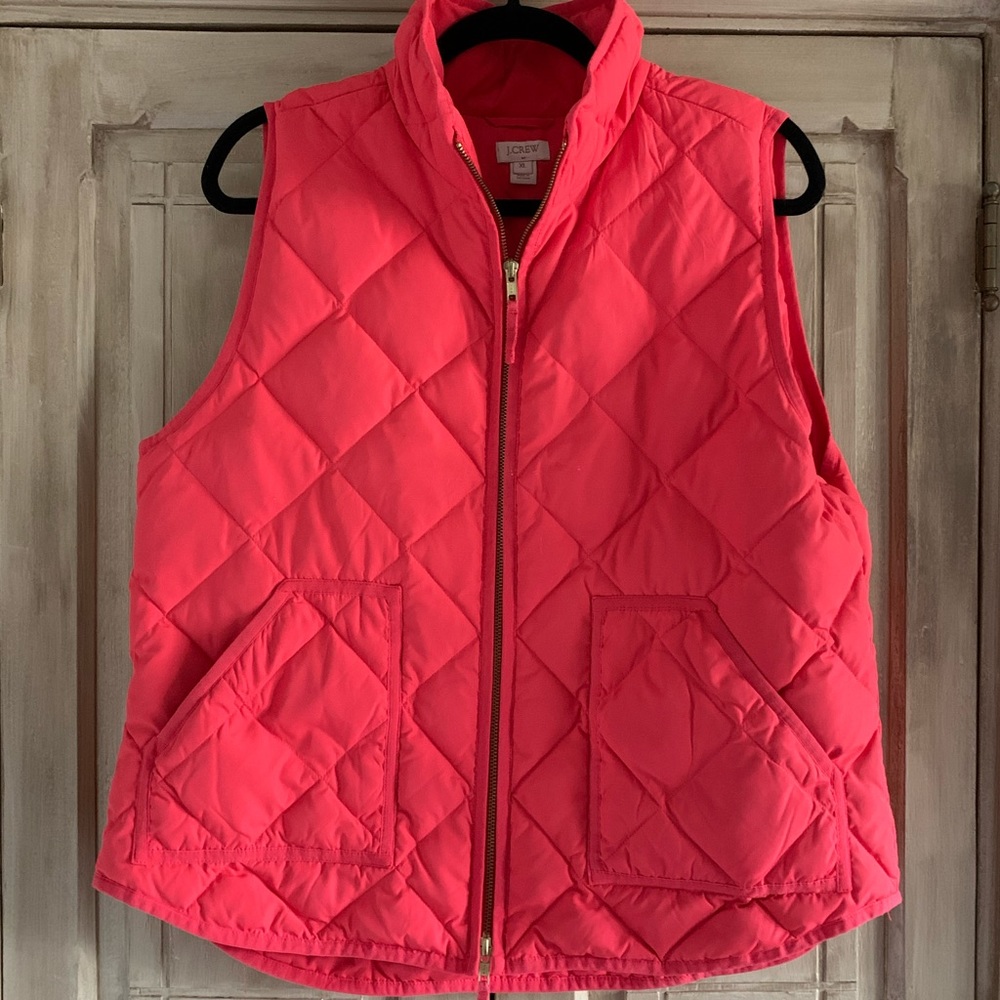 J Crew Coral Pink Puffer Vest